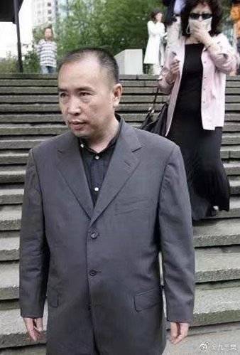 手机版怎么没腾讯新闻新闻周刊为什么没更新2023-第2张图片-亚星国际官网